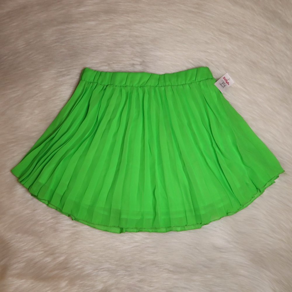 NWT! Lime Green Pleated Skater Skirt